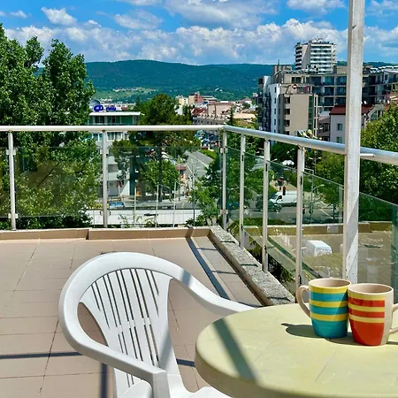 Cozy In Flores Park By Menada Apartment Sunny Beach